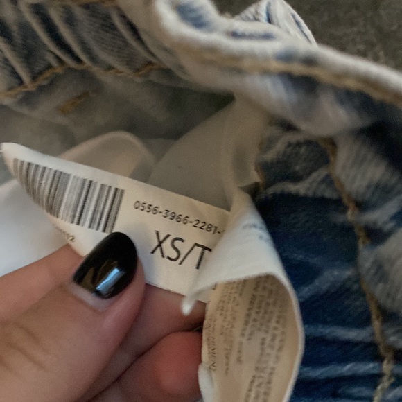 Bluenotes light washed mom jeans size XS - Picture 3 of 3